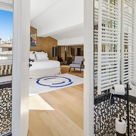 Tropez - Place Des Lices * Сен-Тропе