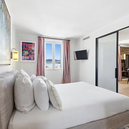 Апартаменты Tropez - Place Des Lices Сен-Тропе