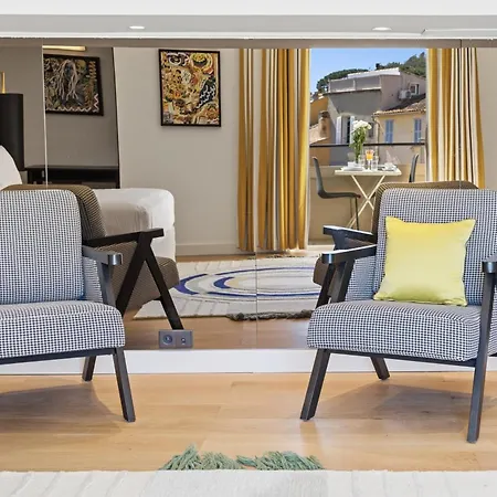 Tropez - Place Des Lices Апартаменты